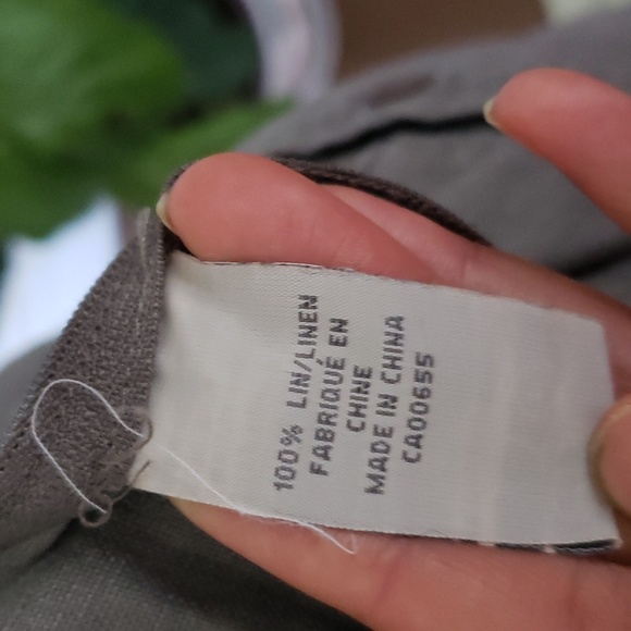 LINEN Romper - Picture 10 of 10